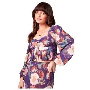 NWT! Band of Gypsies Band of the Free Floriane Floral Print Crop Top. Size XS.